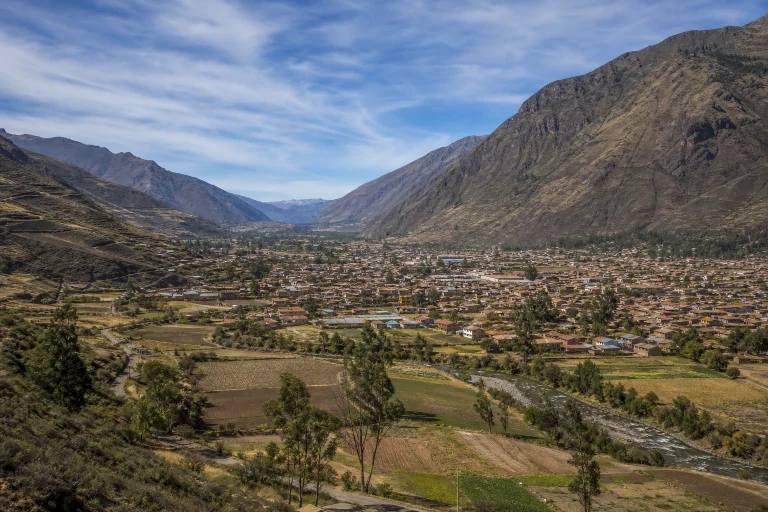 Urubamba in Peru’s Sacred Valley surrounded by Andean mountains